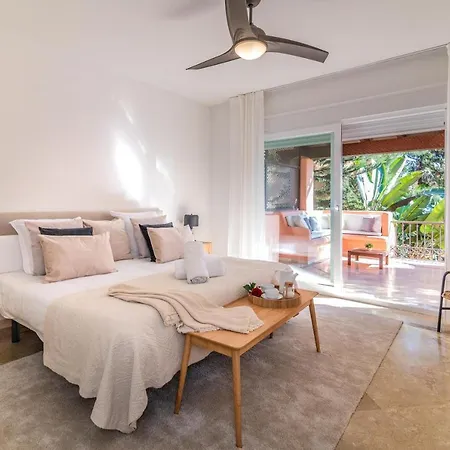 Villa Tiger Woods Golfing Marbella Old Town Villa