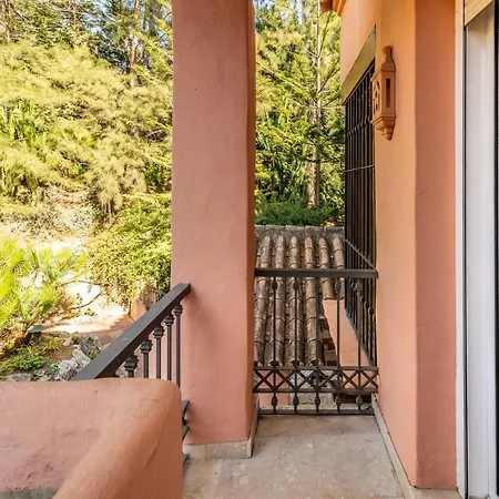 Villa Tiger Woods Golfing Marbella Old Town Villa *